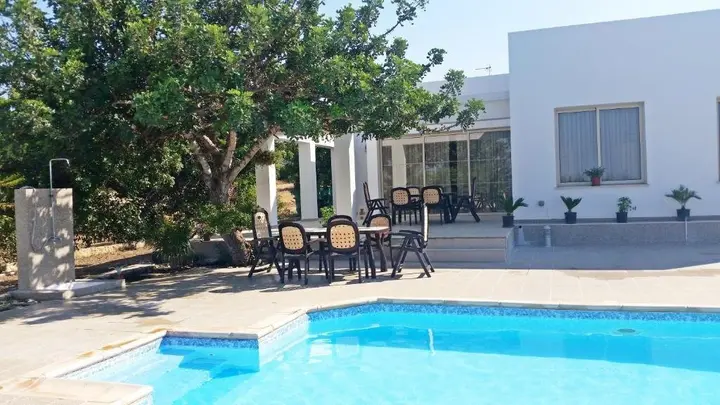 Полис Хрисохус: Eliofos Luxury Villa