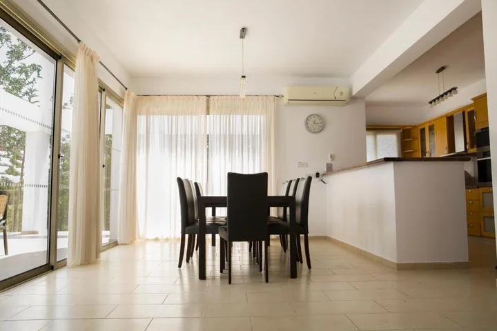 Полис Хрисохус: Eliofos Luxury Villa