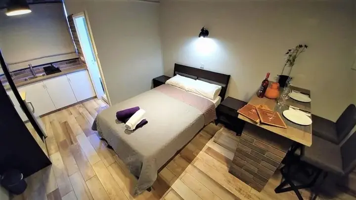 Аскас: Perneia Rooms