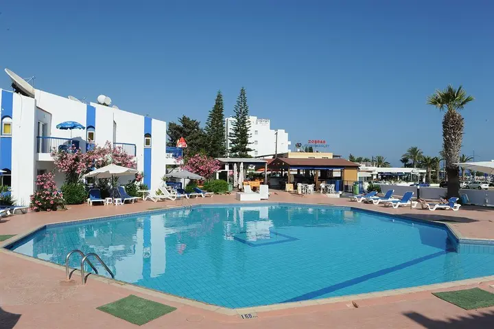 Айя-Напа: Alexia Hotel Apartments