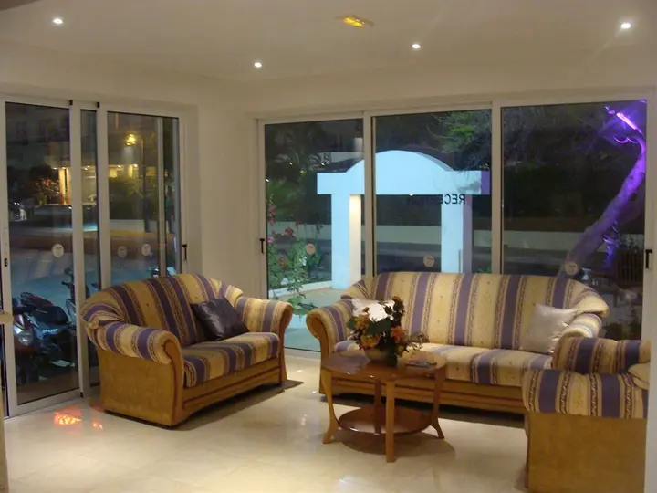 Айя-Напа: Alexia Hotel Apartments
