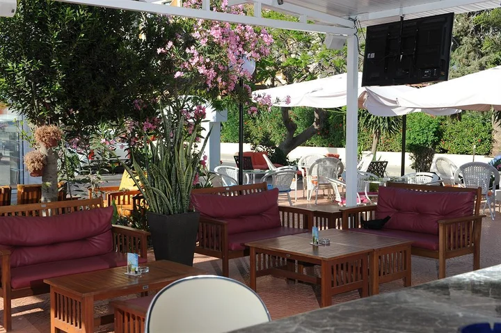 Айя-Напа: Alexia Hotel Apartments