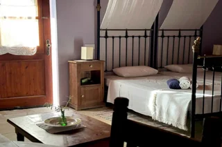 Точни: Eveleos Country House
