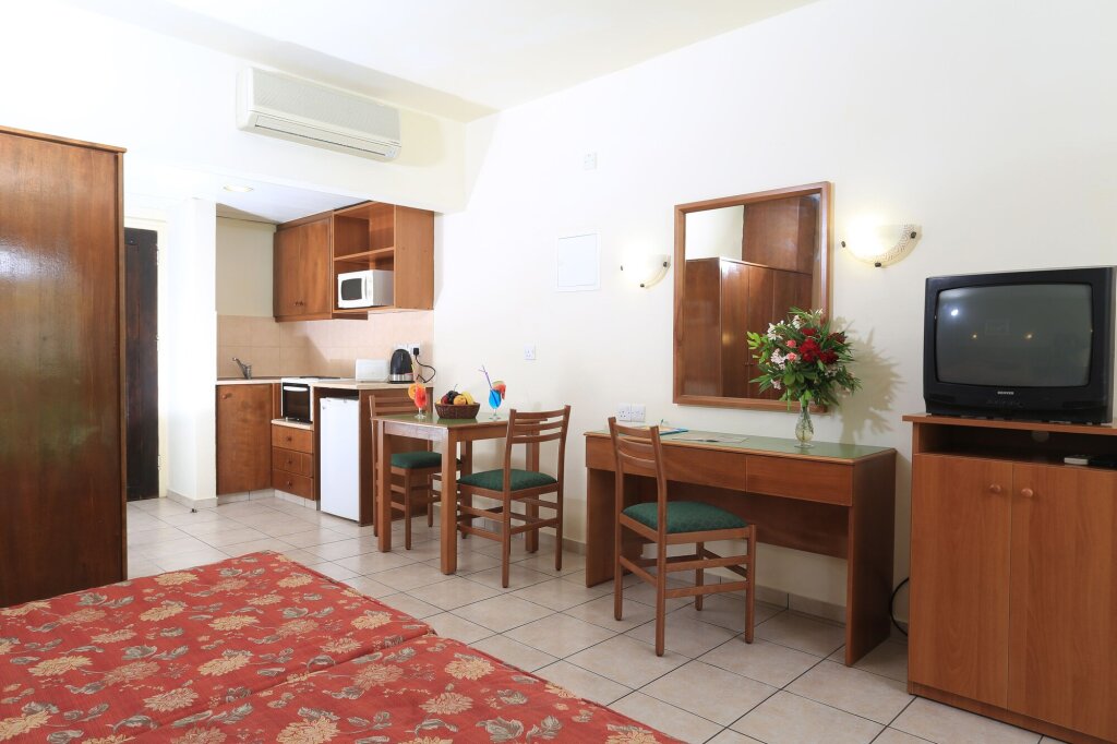 Айя-Напа: Panas Holiday Village
