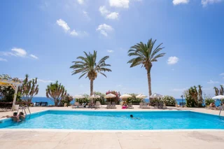 Киссонерга: Vrachia Beach Hotel & Suites - Adults only