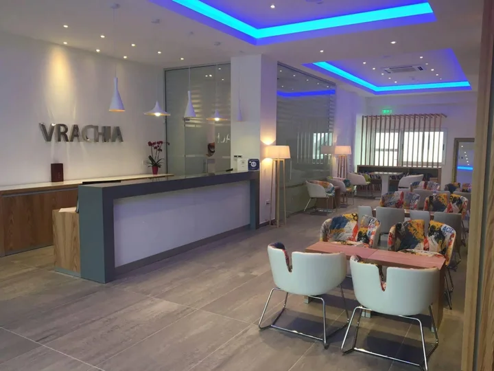 Киссонерга: Vrachia Beach Hotel & Suites - Adults only