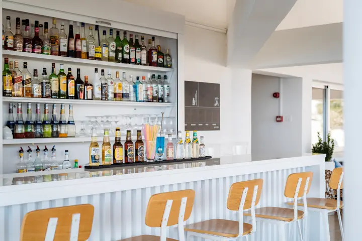 Киссонерга: Vrachia Beach Hotel & Suites - Adults only