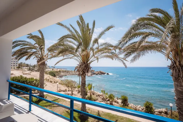 Киссонерга: Vrachia Beach Hotel & Suites - Adults only