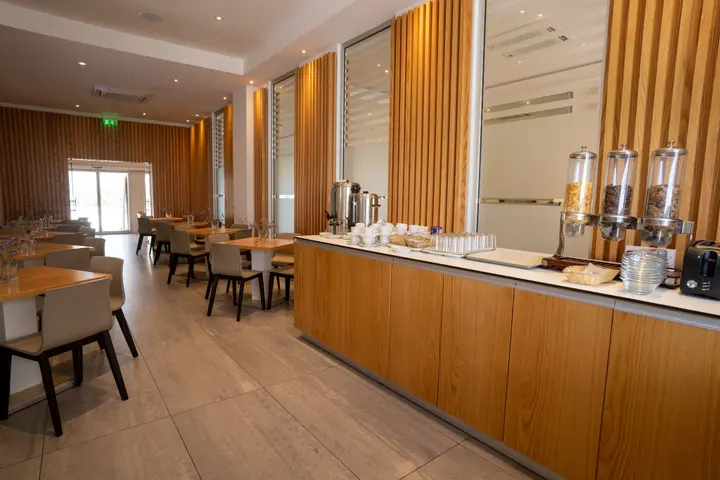 Киссонерга: Vrachia Beach Hotel & Suites - Adults only