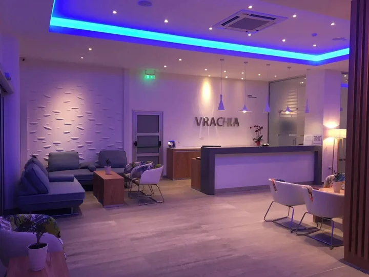 Киссонерга: Vrachia Beach Hotel & Suites - Adults only