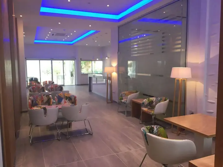 Киссонерга: Vrachia Beach Hotel & Suites - Adults only
