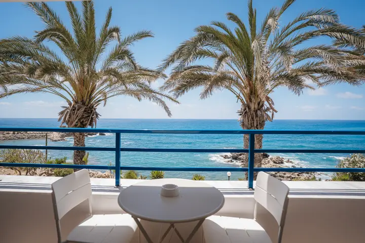Киссонерга: Vrachia Beach Hotel & Suites - Adults only