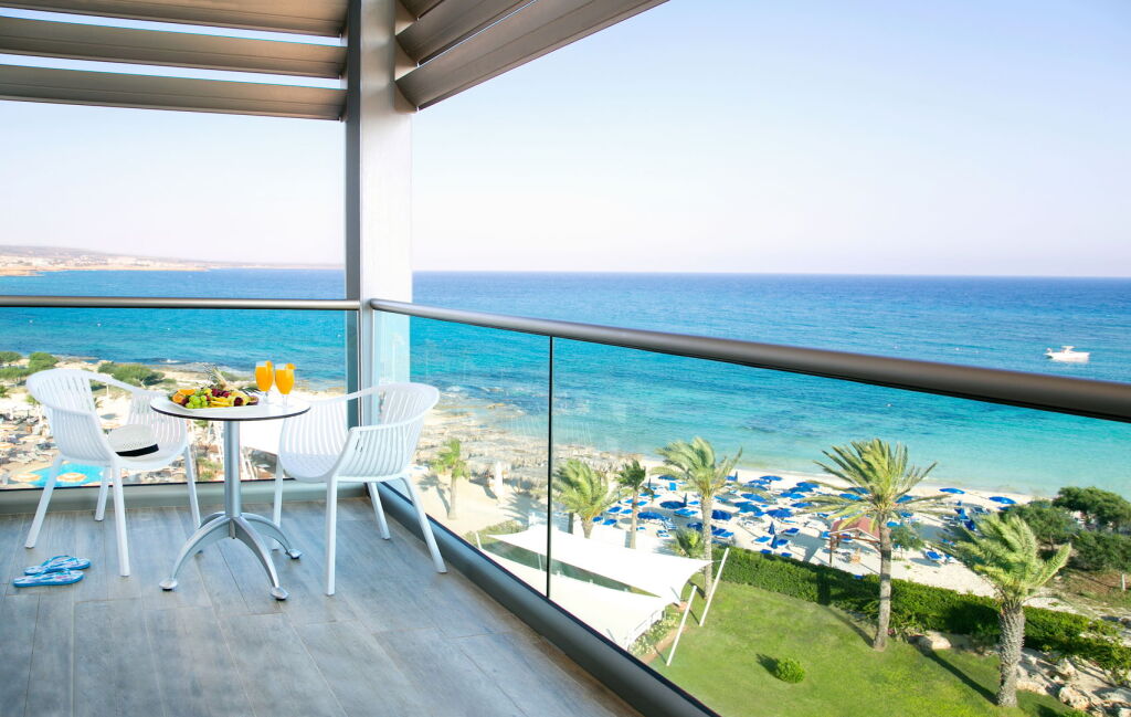 Айя-Напа: Asterias Beach Hotel
