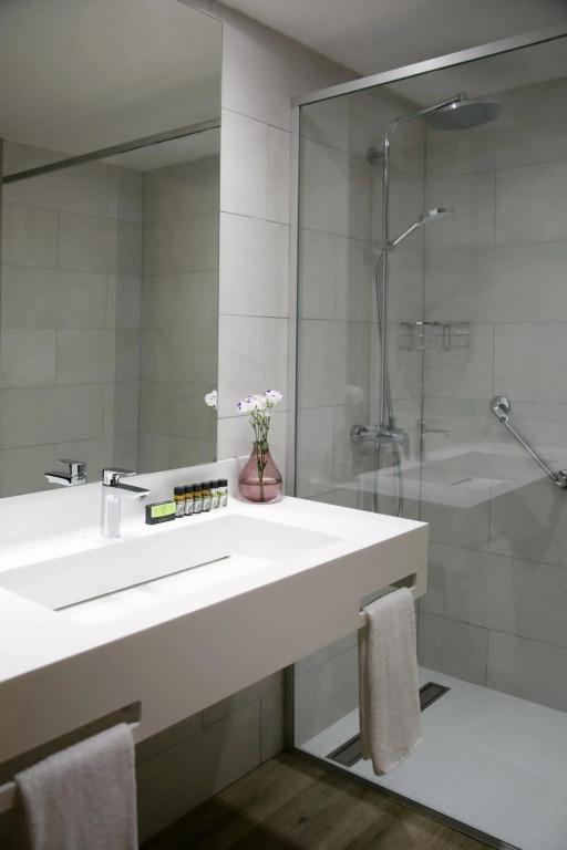 Айя-Напа: Asterias Beach Hotel