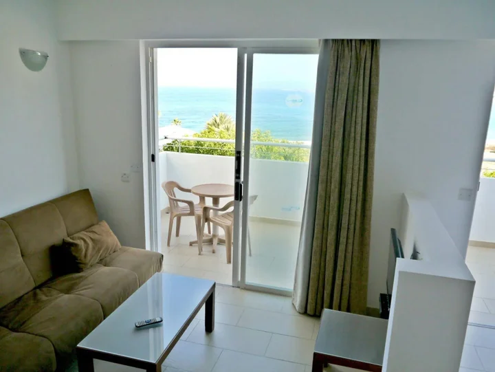 Киссонерга: Theo Sunset Bay Hotel
