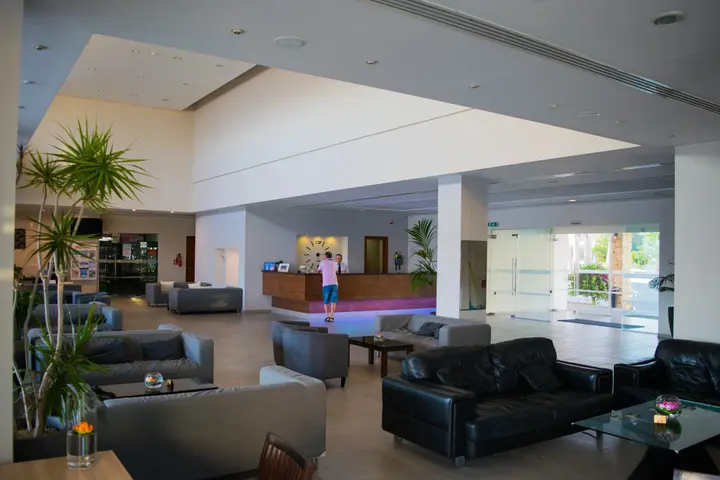 Киссонерга: Theo Sunset Bay Hotel