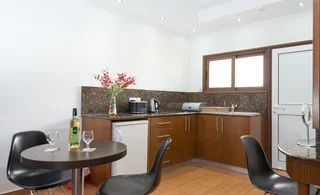 Айя-Напа: Loutsiana Hotel Apts