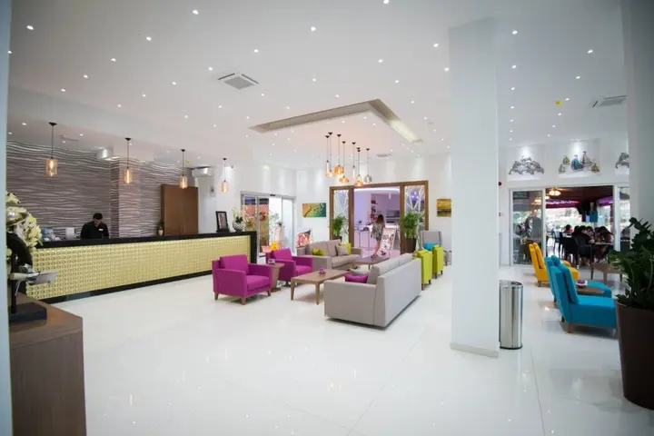 Айя-Напа: Loutsiana Hotel Apts