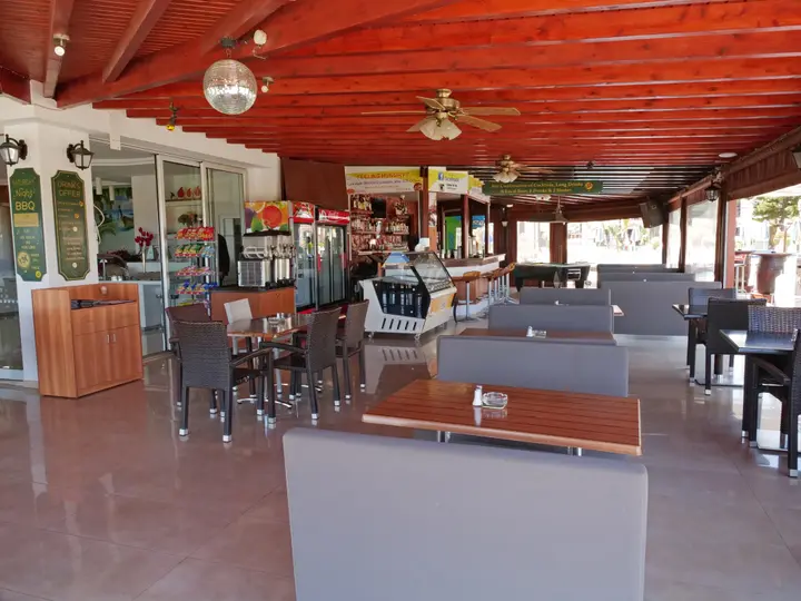 Айя-Напа: Loutsiana Hotel Apts