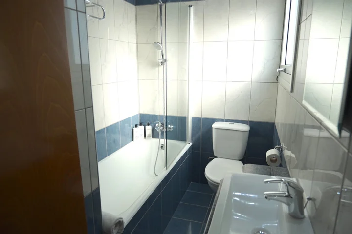 Айя-Напа: Loutsiana Hotel Apts
