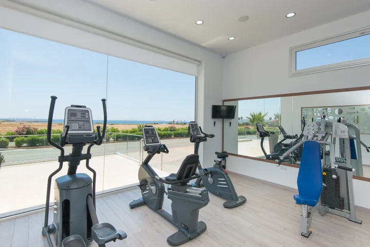 Айя-Напа: Loutsiana Hotel Apts