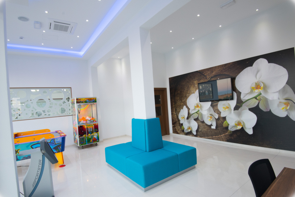 Айя-Напа: Loutsiana Hotel Apts