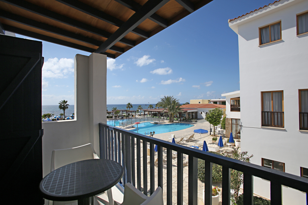 Пафос: Kefalos Beach Tourist Village