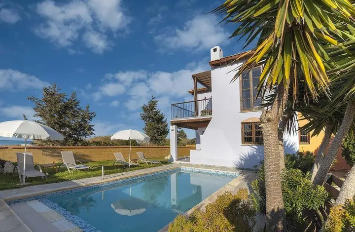 Друшиа: The Olympians Beach Villas