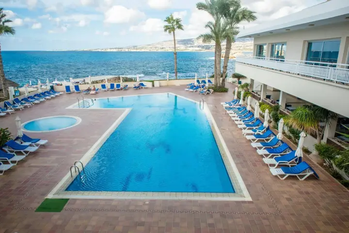 Киссонерга: Cynthiana Beach Hotel