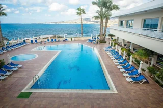 Киссонерга: Cynthiana Beach Hotel