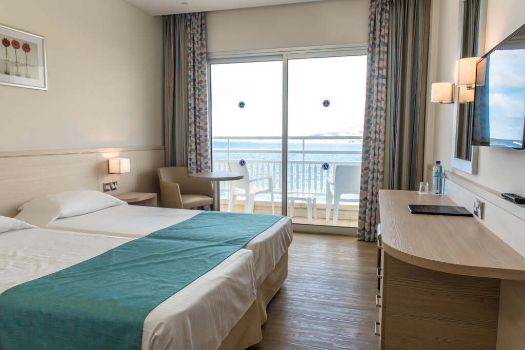 Киссонерга: Cynthiana Beach Hotel