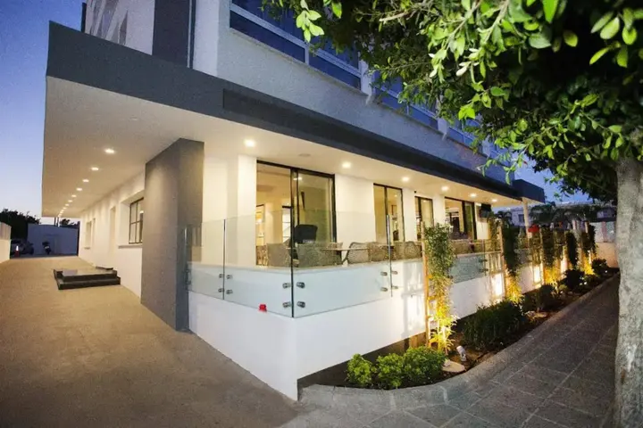Лимассол: Pefkos Hotel