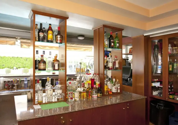 Лимассол: Pefkos Hotel