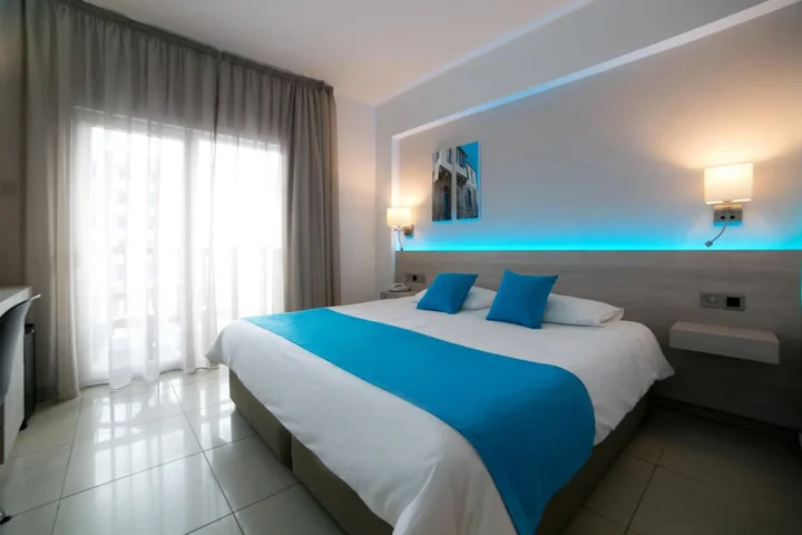 Ларнака: Les Palmiers Beach Hotel