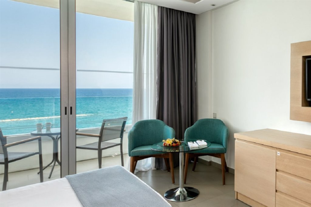 Гермасойя: Royal Apollonia by Louis Hotels