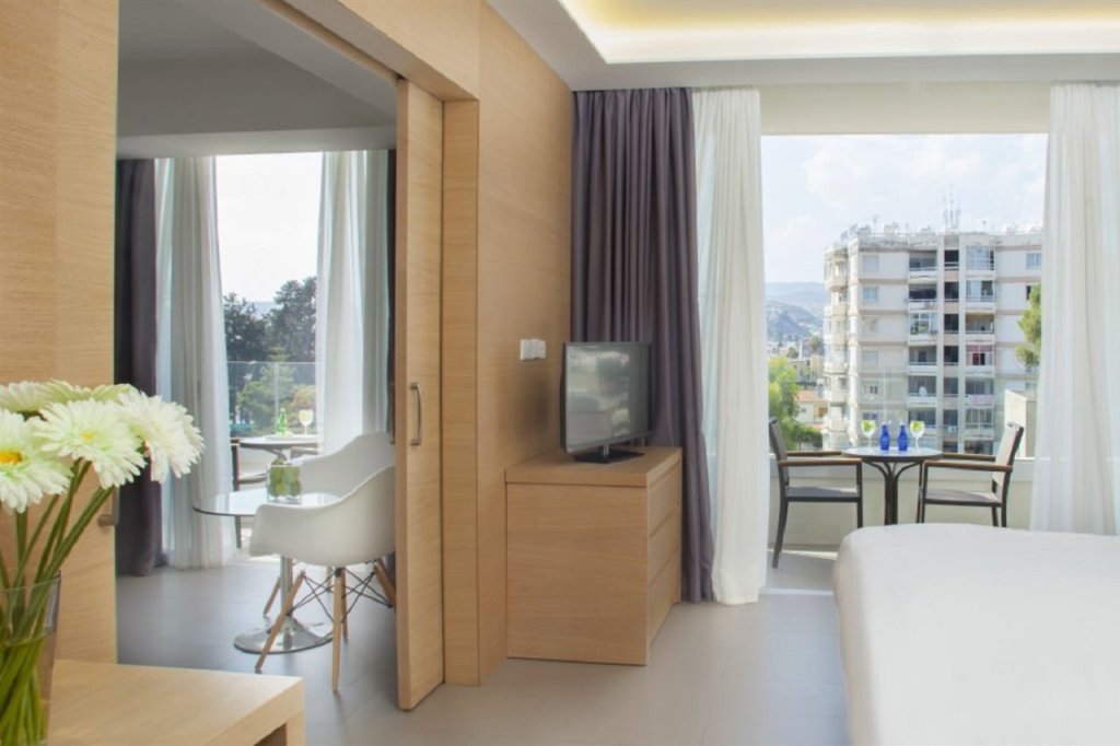 Гермасойя: Royal Apollonia by Louis Hotels