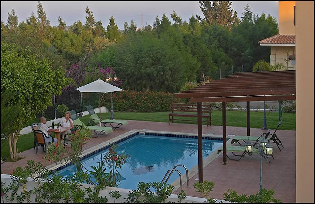 Ороклини: Reginas Exclusive Villas