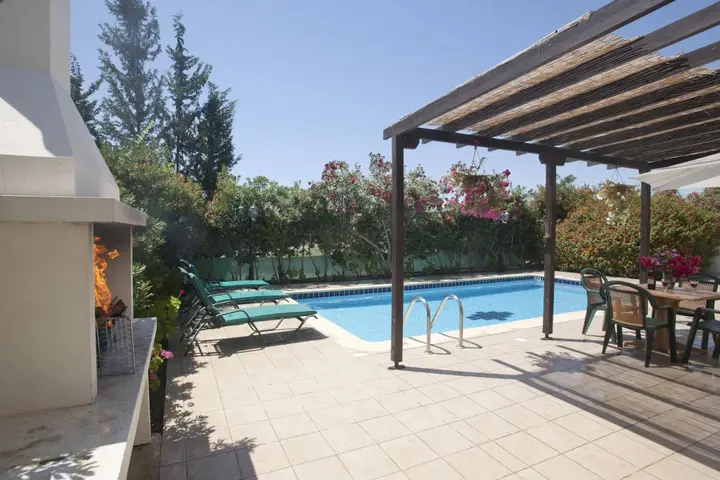 Ороклини: Reginas Exclusive Villas