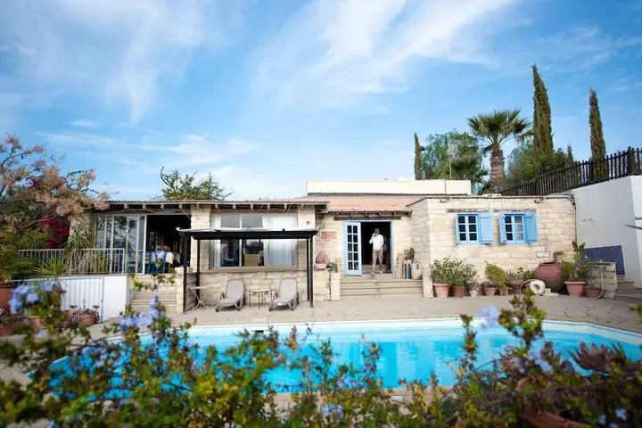 Точни: Vasilikos House