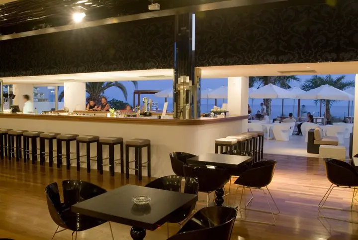 Айя-Напа: Napa Mermaid Hotel & Suites