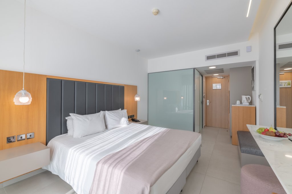 Айя-Напа: Napa Mermaid Hotel & Suites