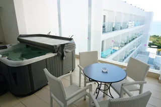 Айя-Напа: Napa Mermaid Hotel & Suites