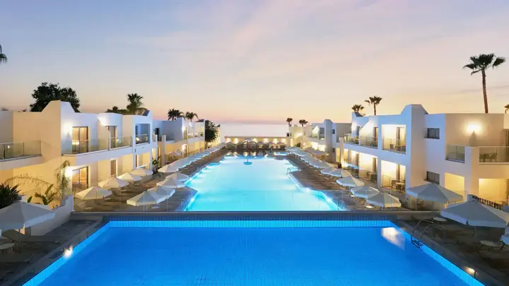 Хлорака: Eleni Holiday Resort