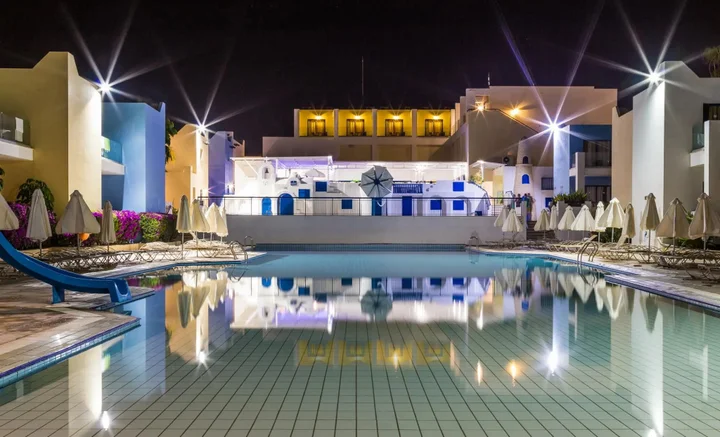 Хлорака: Eleni Holiday Resort