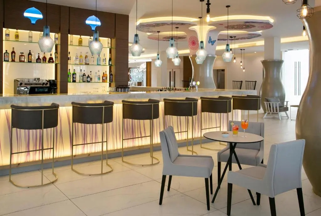 Протарас: Vangelis Hotel & Suites