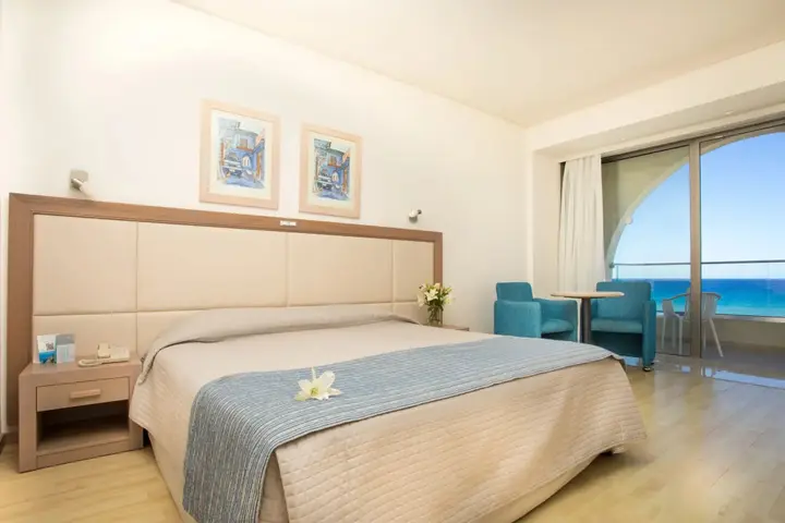 Протарас: The Golden Coast Beach Hotel