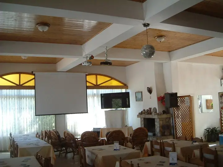 Озанкей: Paradise Holiday Bungalows
