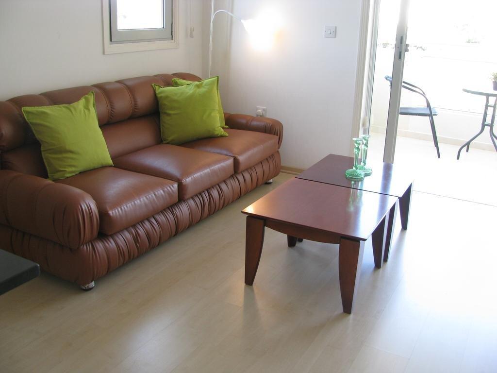 Агиа-Варвара: Nicosia Suites