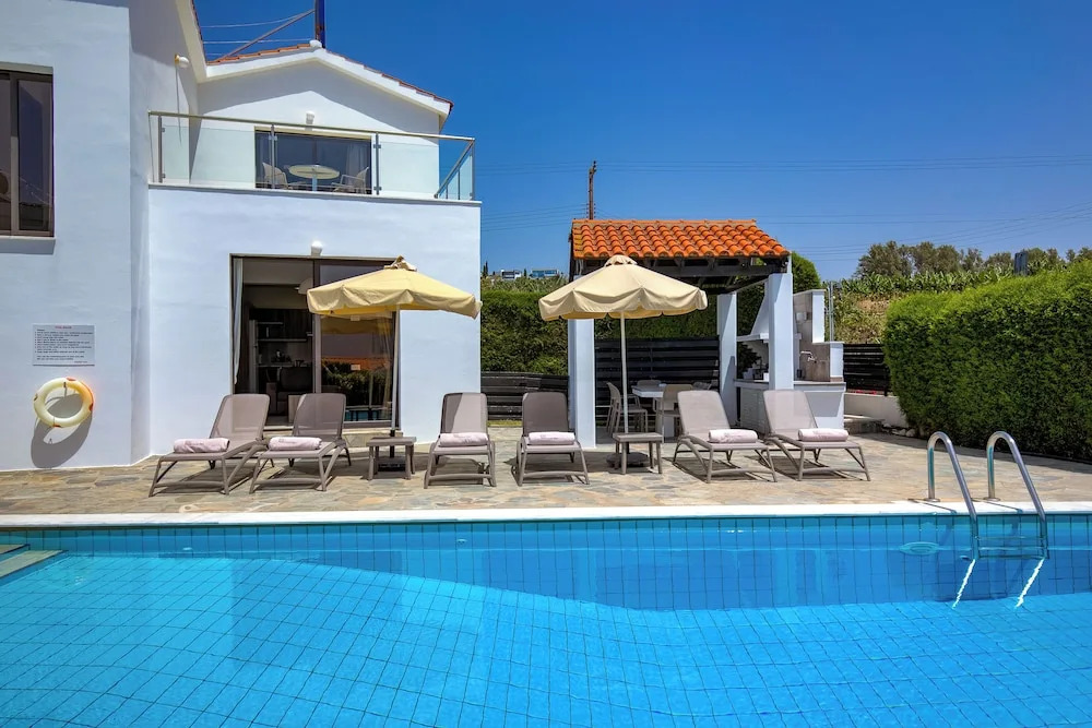 Киссонерга: Platzia Beach Villas