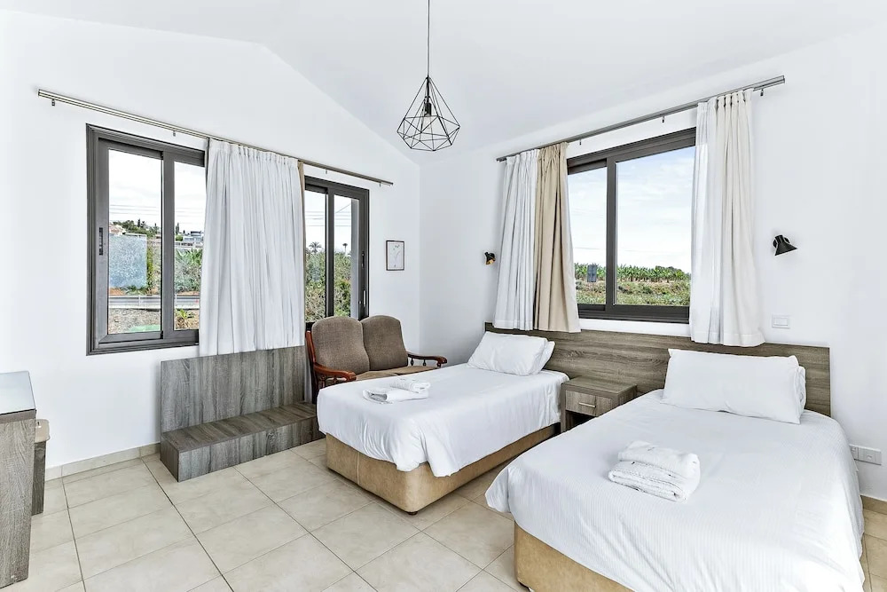 Киссонерга: Platzia Beach Villas